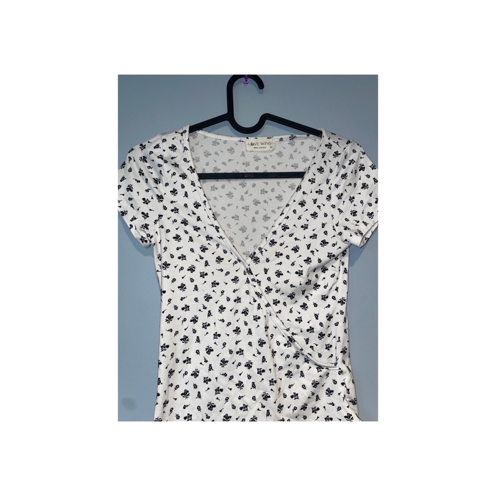 Black & White Flowered shirt